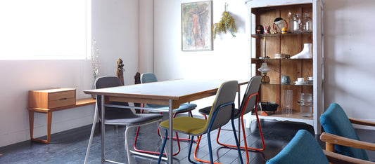 Model.24 Dining Table