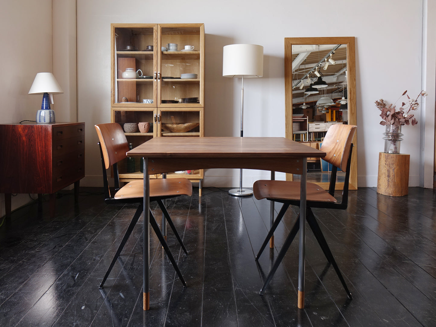 Model.72 Square Table -new-