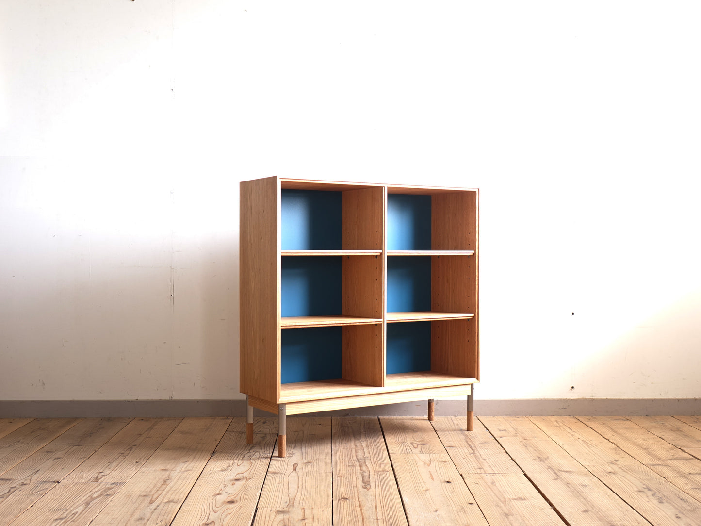 Model.36 Book Shelf Small