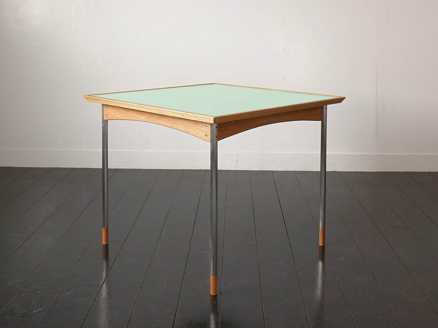 Model.71 Square Table -new-