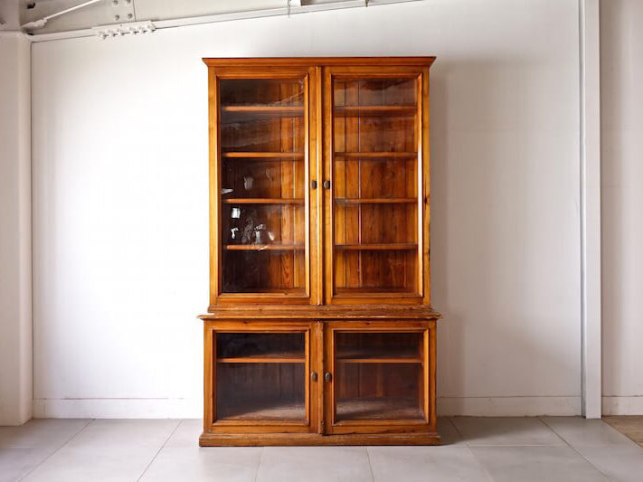 Huge glass cabinet – Veronica Furniture