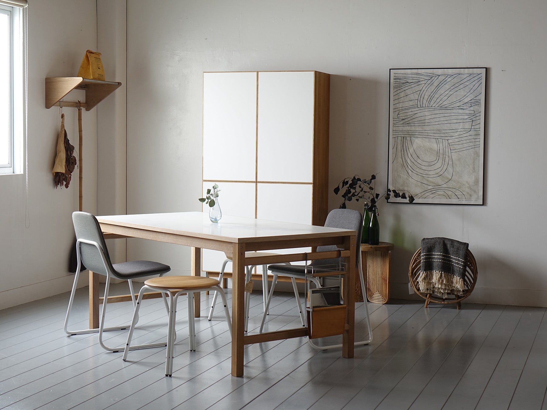 Model.32 CUPBOARD – Veronica Furniture
