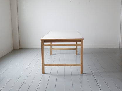 Model.44 Dining Table