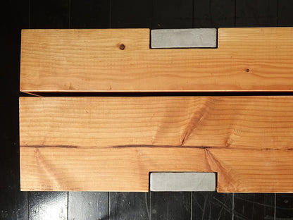 Model.82 Bench TV board
