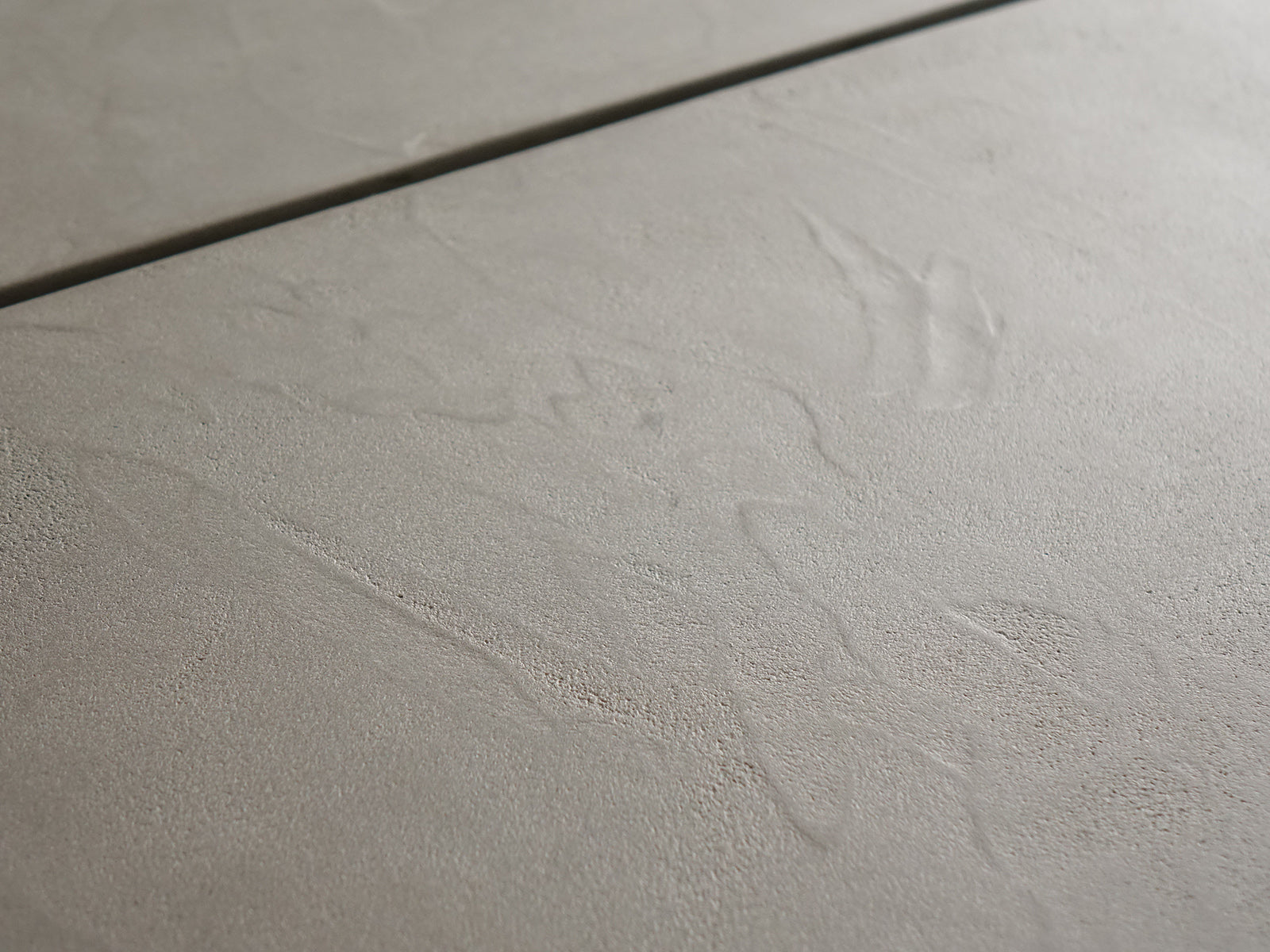 Model.42Dining Table / Veronica Furniture