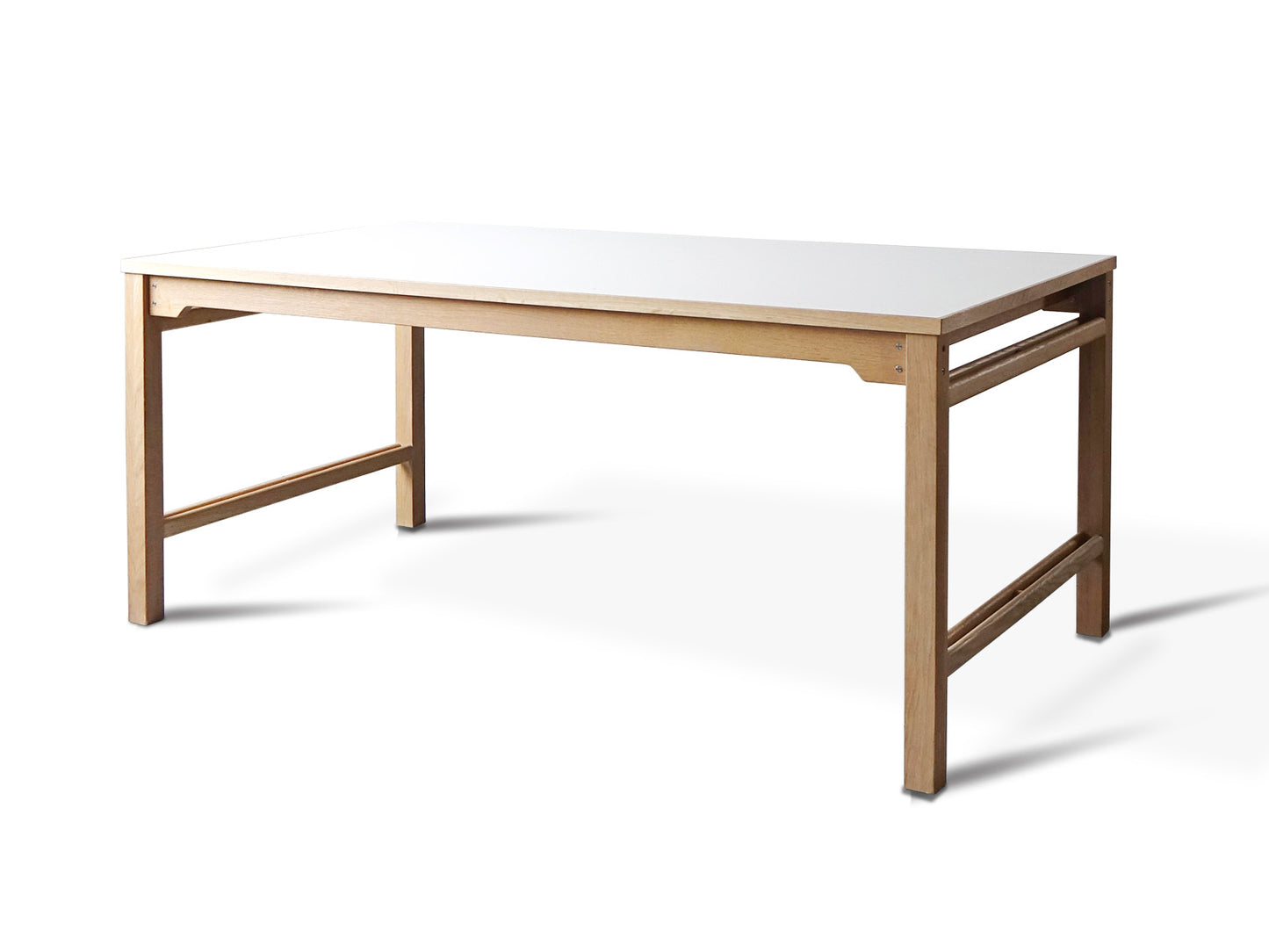 Model.44 Dining Table