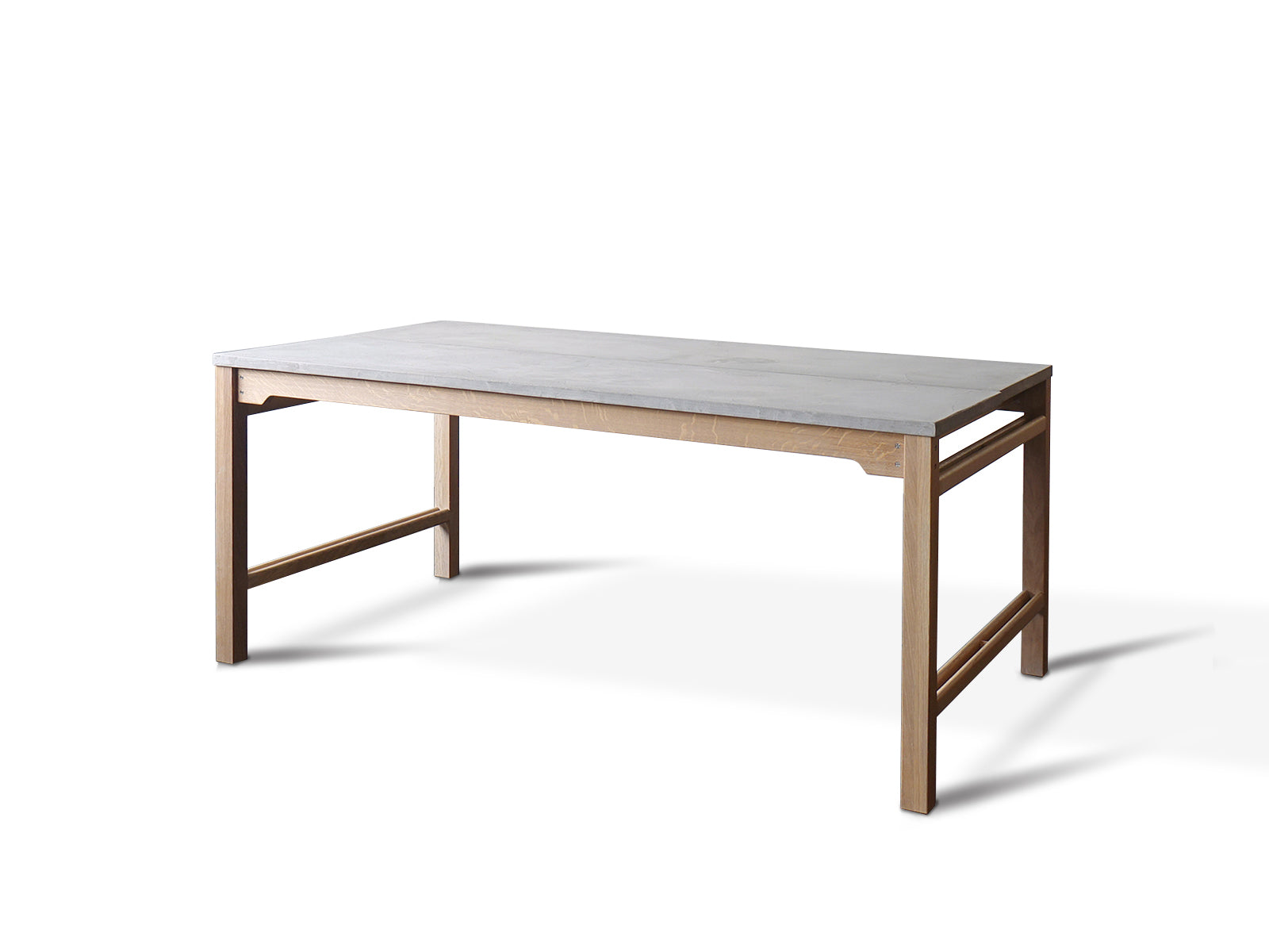 Model.42Dining Table / Veronica Furniture