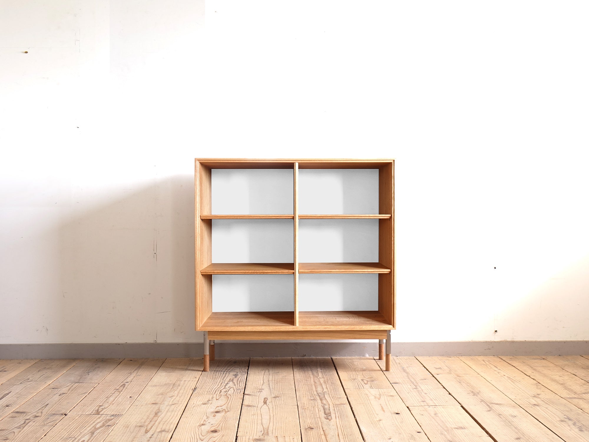 Model.36 Book Shelf Small – Veronica Furniture