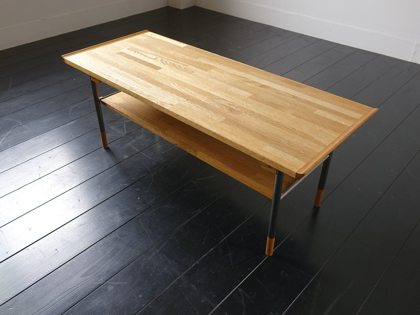 Model.86 Bench Table