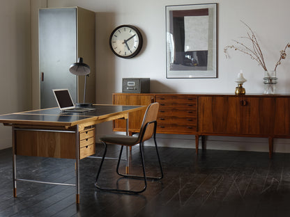 Model.26 Desk