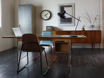 Model.26 Desk